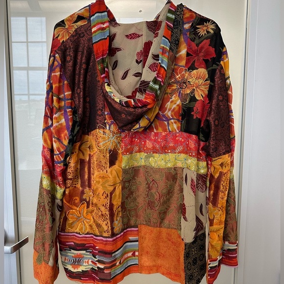 Chico's Design Patchwork Hooded Colorful Floral Print Jacket Size L Silk Blend - Picture 2 of 3